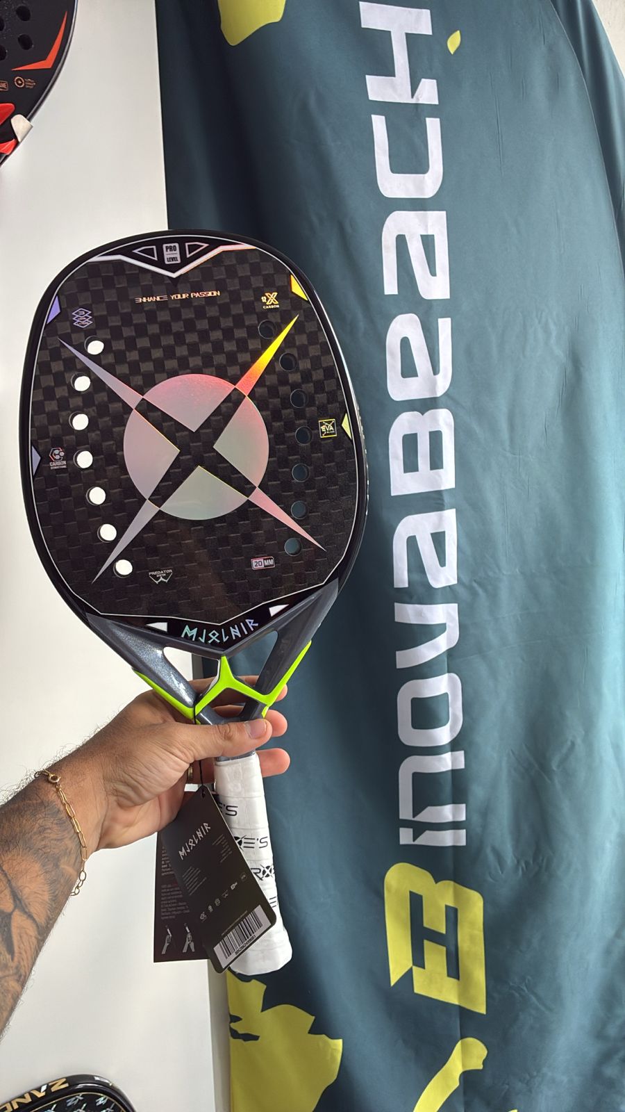 Raquete Mjolnir 2025 - Heroe's