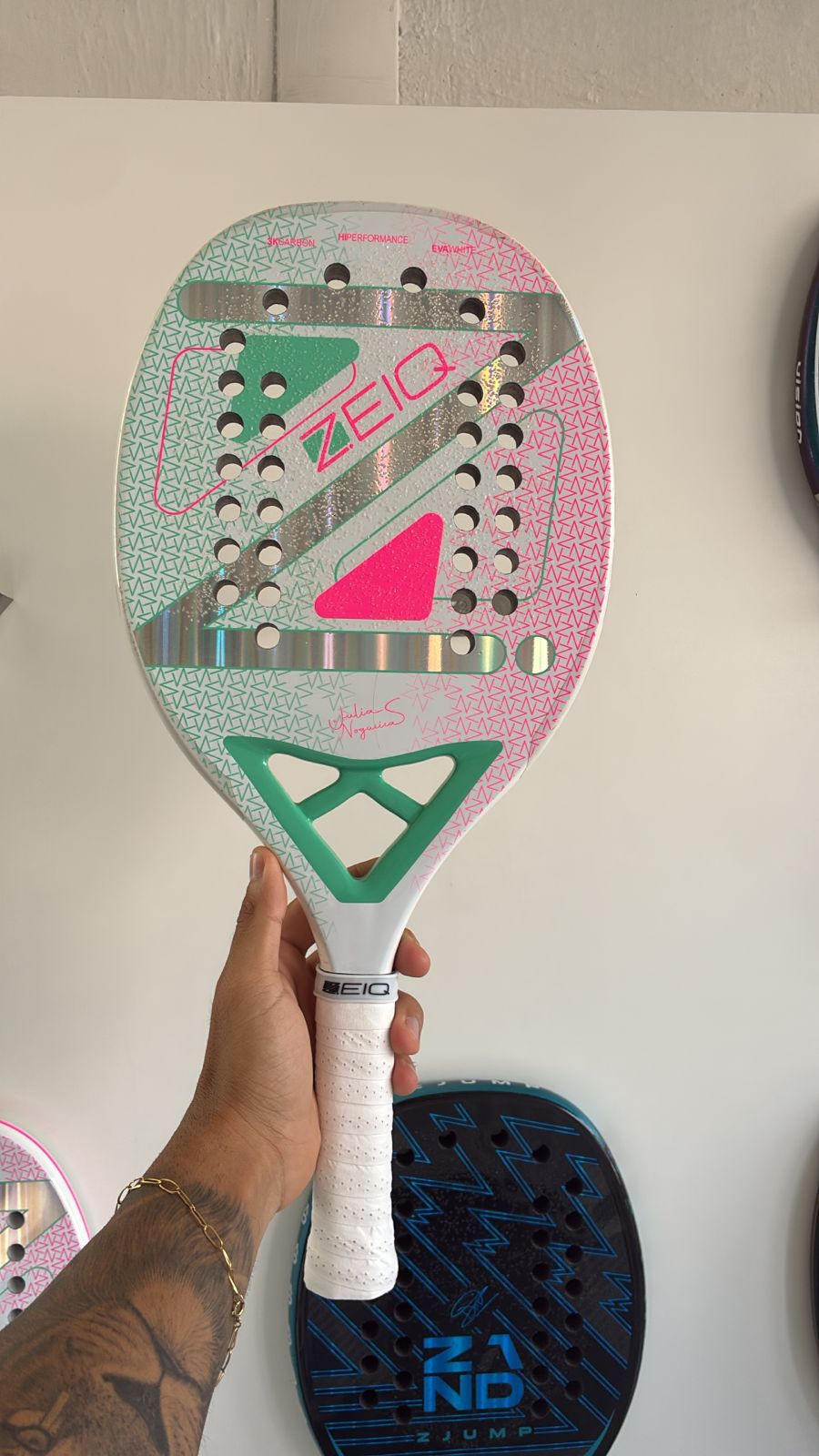 Raquete Advanced White - Julia Nogueira 2025 - Zeiq (USADA)